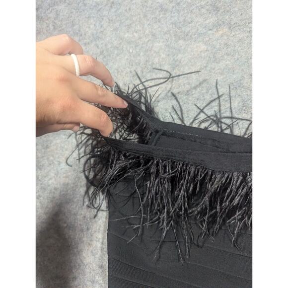 Elliatt Womens Off Shoulder Feather Trim Bodycon Dress Small Black Cocktail - Picture 5 of 12